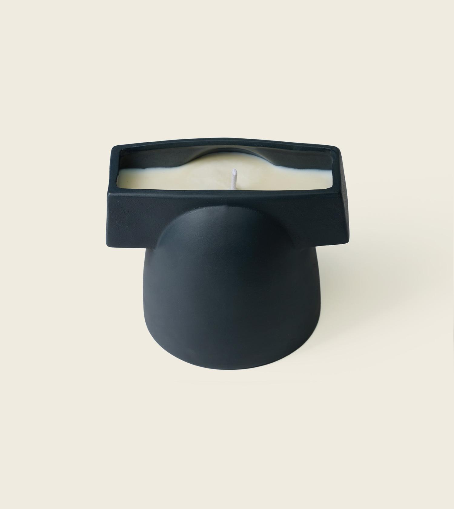 Bougie céramique terre noire